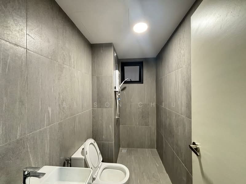Servis Apartment untuk Disewa di Savvy @ Riana Dutamas - Alison Chiu - Bathroom - PropertyGuru.com.my