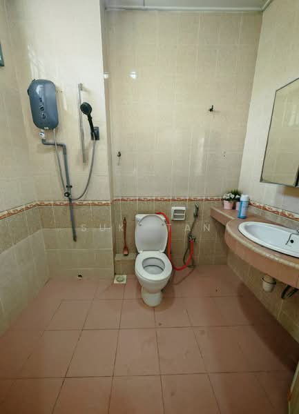 2-storey Terraced House for Sale in Taman Sri Bintang (Kepong) - Suki Tan - Bathroom - PropertyGuru.com.my
