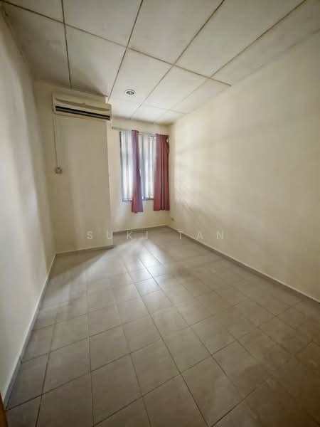 2-storey Terraced House for Sale in Taman Sri Bintang (Kepong) - Suki Tan - Interior - PropertyGuru.com.my