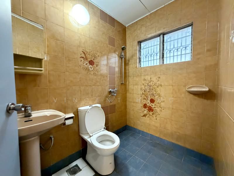 Bathroom 3