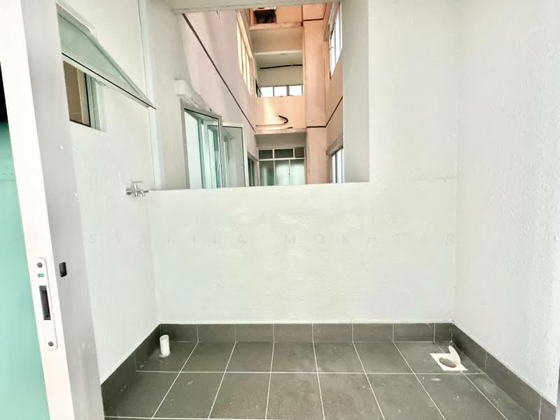 Service Residence for Sale at Serviced Residence @ Razak City Residences (RC Residences) - Syakila Mokhtar - Interior - PropertyGuru.com.my