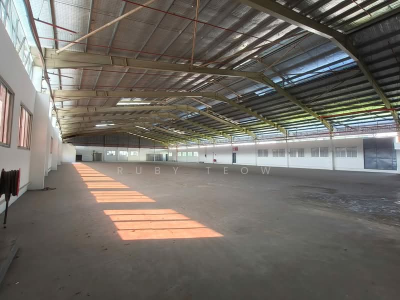 Semi-D Factory for Rent in Taman Kota Puteri (Masai) - Ruby Teow - Interior - PropertyGuru.com.my