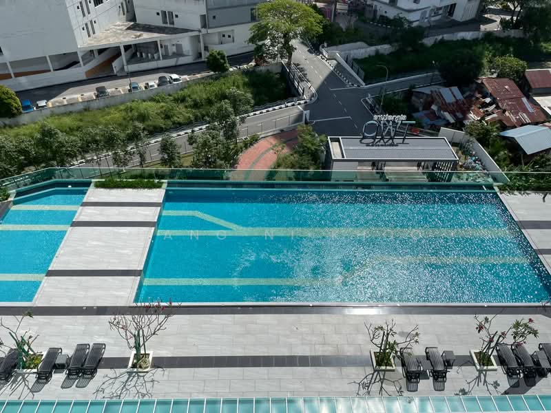 For Rent - Signature Two