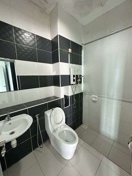 Servis Apartment untuk Disewa di The Sky Executive Suites - Andrew Ang - PropertyGuru.com.my