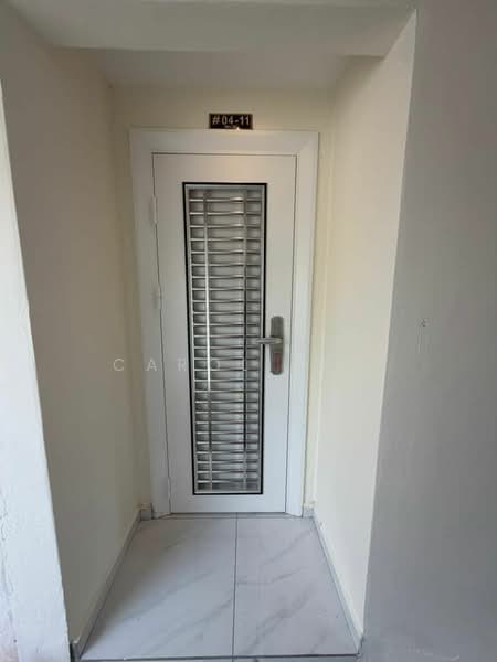 Rumah Flat untuk Dijual di Setia Indah Flat - Carol Low - Entrance - PropertyGuru.com.my