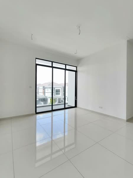 Rumah Kluster untuk Dijual di Austin Crest (Johor Bahru) - Karl Lim - Interior - PropertyGuru.com.my