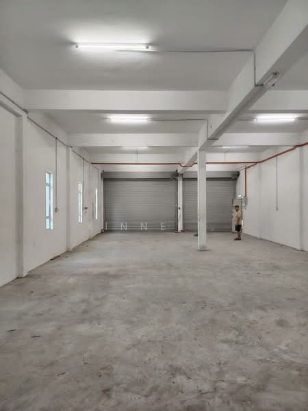 Shop / Office for Rent in Kampung Baru Batu Maung (Batu Maung) - Xinnee . - Interior - PropertyGuru.com.my