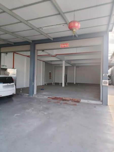 Shop / Office for Rent in Kampung Baru Batu Maung (Batu Maung) - Xinnee . - Exterior - PropertyGuru.com.my