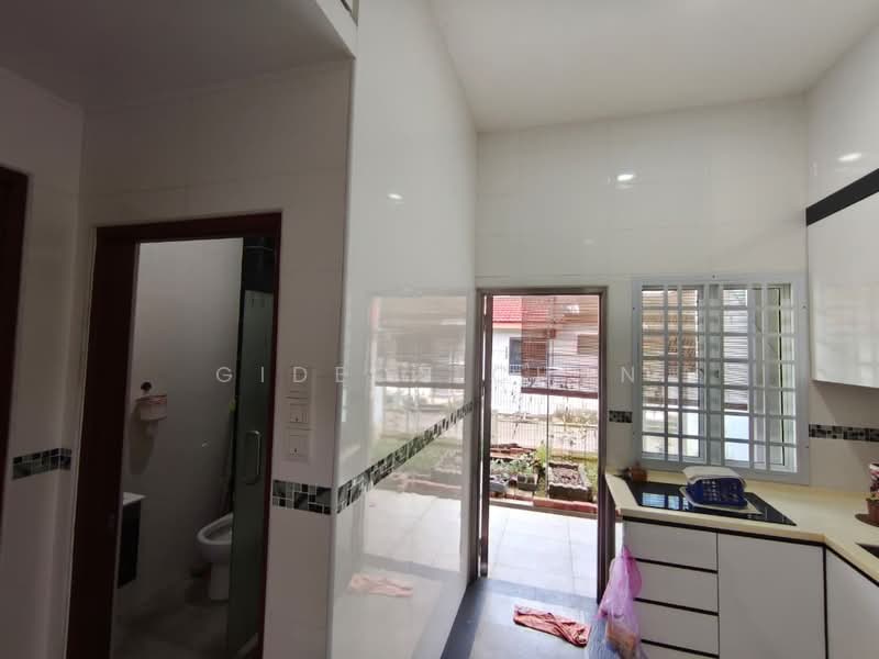 1-storey Terraced House for Sale in Taman Suria (Johor Bahru) - Gideon Chan - Kitchen - PropertyGuru.com.my