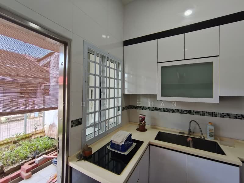 1-storey Terraced House for Sale in Taman Suria (Johor Bahru) - Gideon Chan - Kitchen - PropertyGuru.com.my