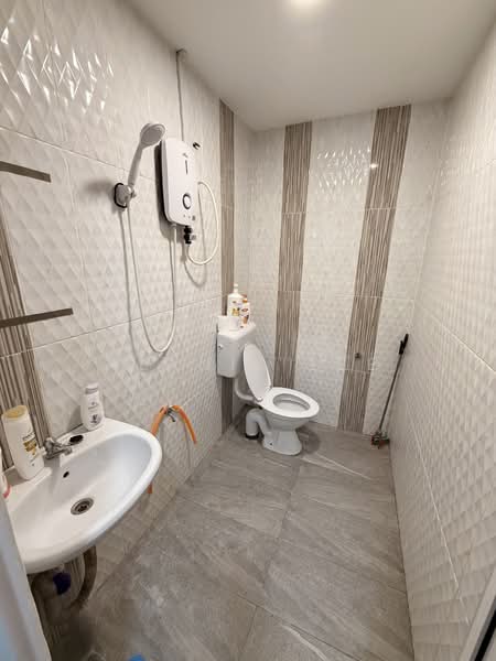 2-storey Terraced House for Rent in Taman Abad (Johor Bahru) - Alanis Lee - PropertyGuru.com.my