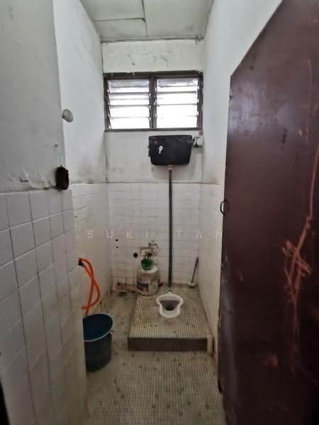 1-storey Terraced House for Sale in Taman Bukit Maluri (Kepong) - Suki Tan - Bathroom - PropertyGuru.com.my