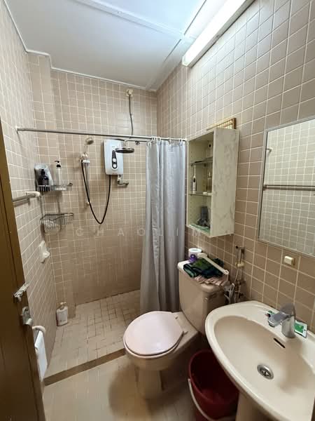 Rumah Teres 2 Tingkat untuk Dijual di Taman Maluri (Cheras) - ChaoLim . - Bathroom - PropertyGuru.com.my