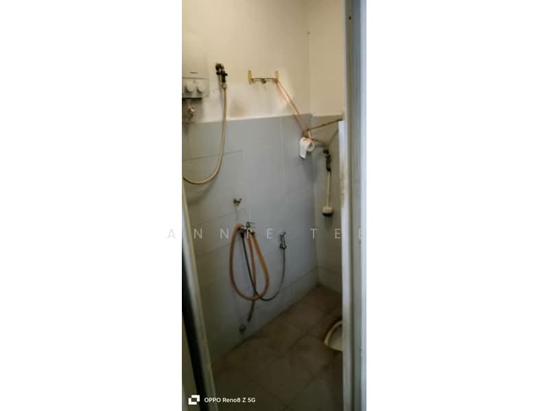 For Rent - Taman Daya
