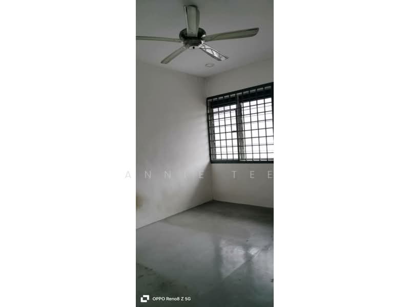 For Rent - Taman Daya