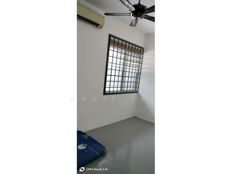 For Rent - Taman Daya