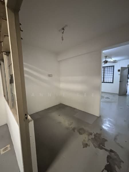 Untuk Disewa - Taman Daya