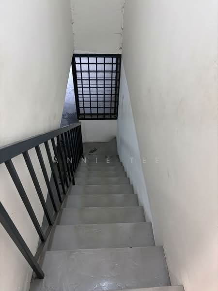 Untuk Disewa - Taman Daya
