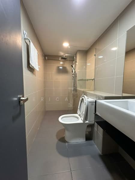 Servis Apartment untuk Disewa di Sunway Grid Residence - Erica Lim - Bathroom - PropertyGuru.com.my