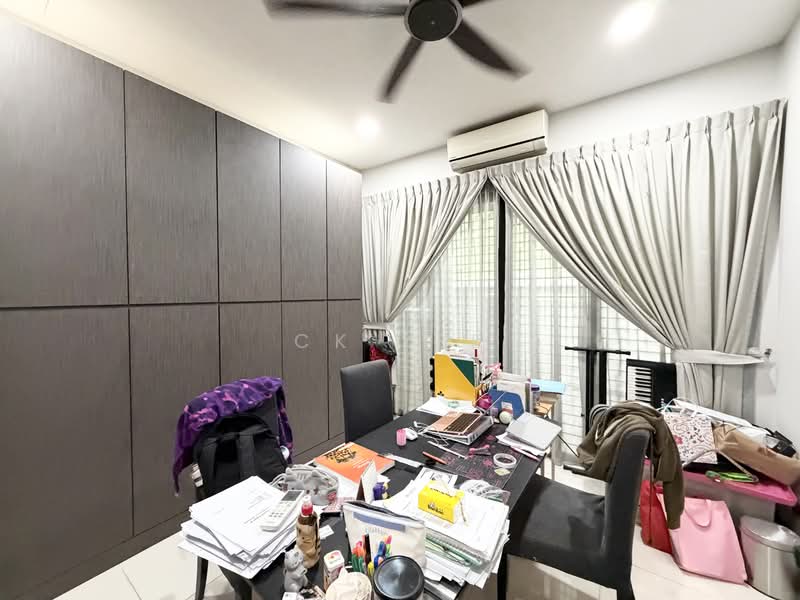 Rumah Teres untuk Dijual di Bandar Kinrara Seksyen 8 (Bandar Kinrara) - CK Yee - Study - PropertyGuru.com.my