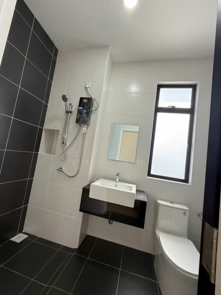 Rumah Kluster untuk Disewa di Iskandar Puteri (Nusajaya) (Johor) - Jay Ho - Bathroom - PropertyGuru.com.my