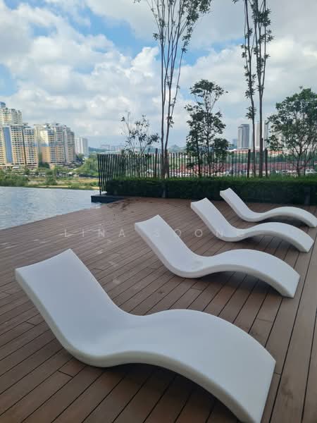 Kondominium untuk Dijual di The Maple Residences - Lina Soong - Pool - PropertyGuru.com.my