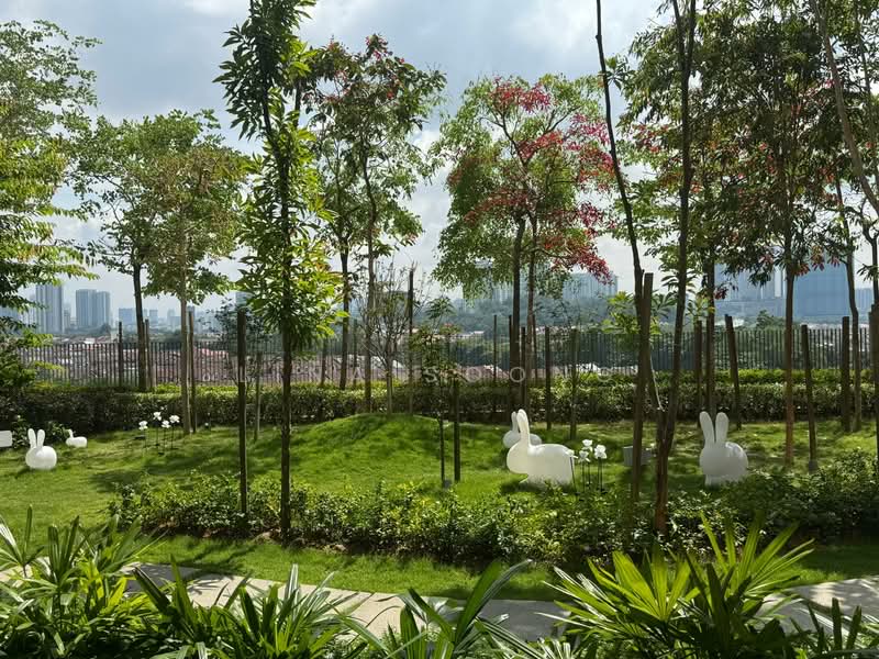 Kondominium untuk Dijual di The Maple Residences - Lina Soong - Garden - PropertyGuru.com.my