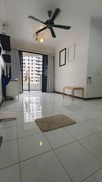 Apartment for Sale at Taman Seri Sari (Sunshine Garden) - Mervyn Seah - Living Room - PropertyGuru.com.my