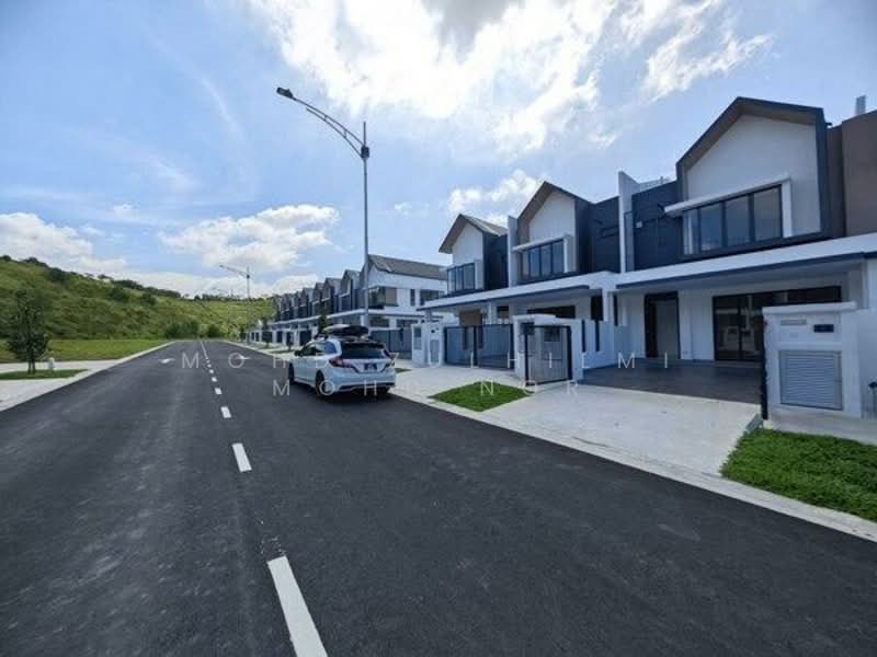 Terraced House for Sale in Sepang (Selangor) - Mohd Zulhilmi Mohd Nor - Exterior - PropertyGuru.com.my