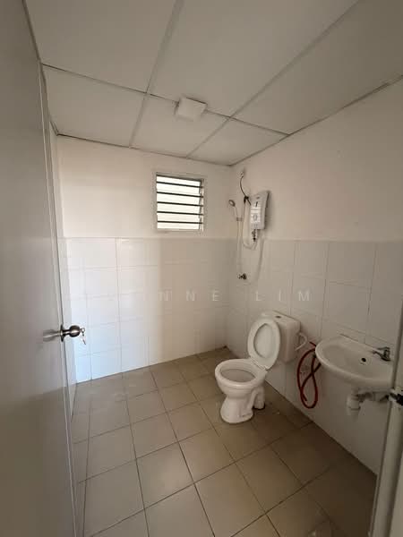 Apartment for Sale at Denai Nusantara Apartment - Yvonne Lim - Bathroom - PropertyGuru.com.my