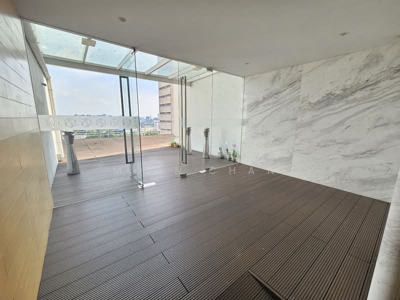 Office for Sale in Mont Kiara (Kuala Lumpur) - Moon Chan - Entrance - PropertyGuru.com.my