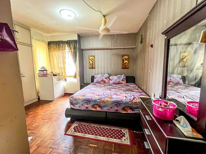 Condominium for Sale at Le Jardine Condominium - Shazwan CH - Bedroom - PropertyGuru.com.my
