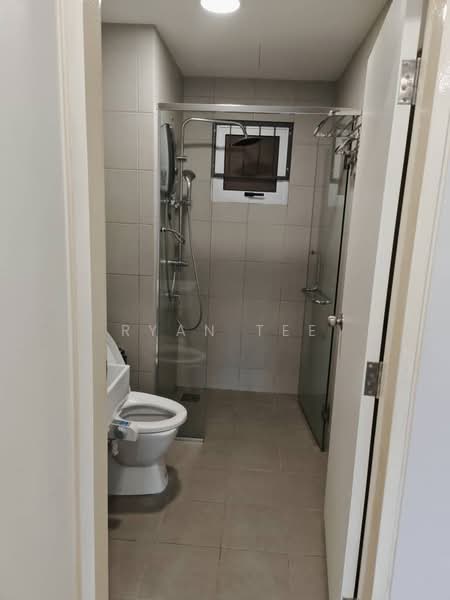 Kondominium untuk Disewa di Sofiya Residensi - Ryan Tee - Bathroom - PropertyGuru.com.my