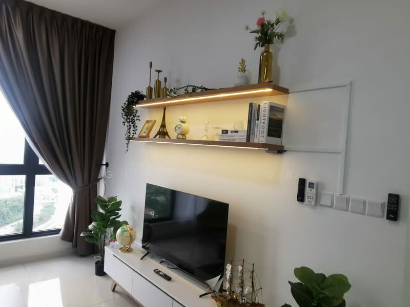 Servis Apartment untuk Disewa di Sunway Belfield - Gilbert Hor - Living Room - PropertyGuru.com.my