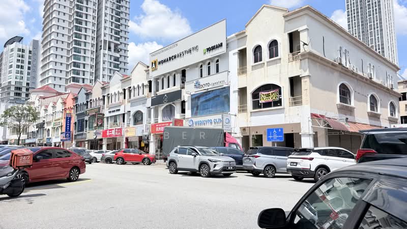 Kedai untuk Dijual di Dataran Sunway (Kota Damansara) - Amber Lai - PropertyGuru.com.my