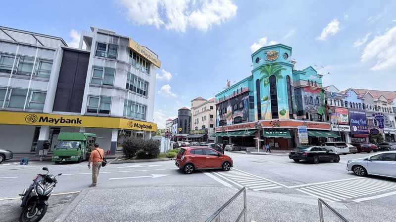 Kedai untuk Dijual di Dataran Sunway (Kota Damansara) - Amber Lai - PropertyGuru.com.my