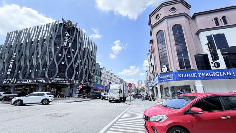 Kedai untuk Dijual di Dataran Sunway (Kota Damansara) - Amber Lai - PropertyGuru.com.my