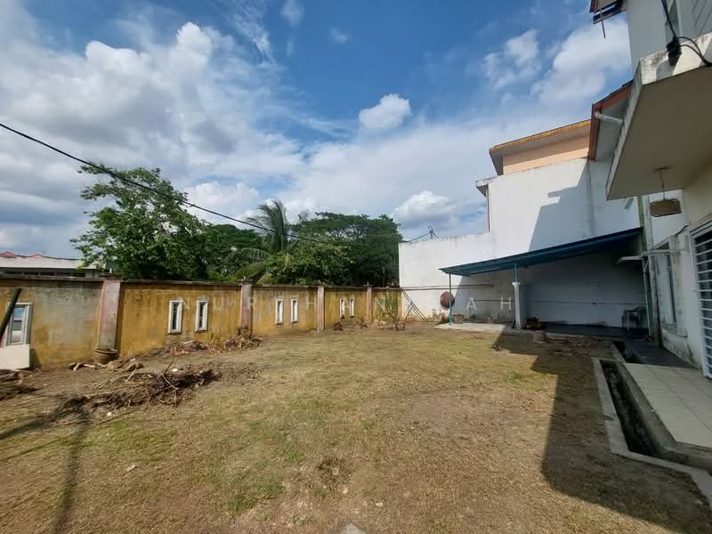 Cluster House for Rent in Sungai Buloh (Selangor) - Nur Hanizah - Exterior - PropertyGuru.com.my
