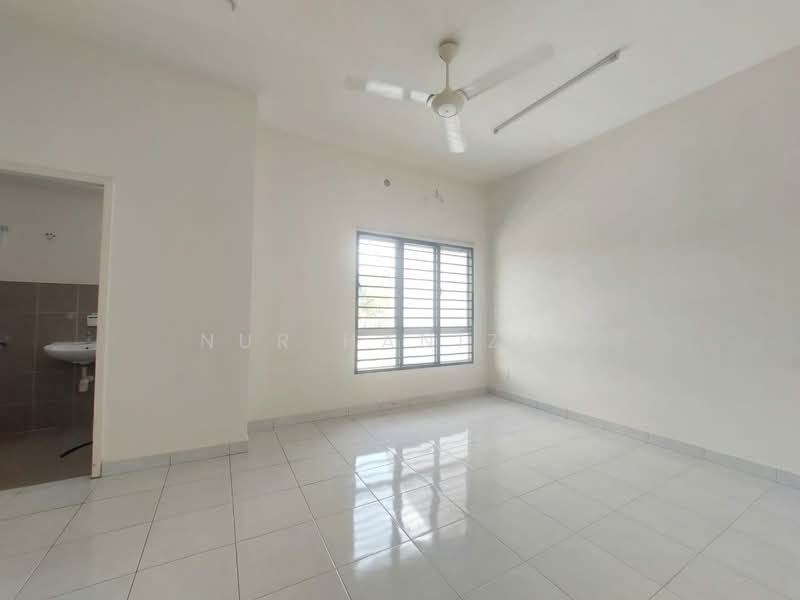 Cluster House for Rent in Sungai Buloh (Selangor) - Nur Hanizah - Interior - PropertyGuru.com.my
