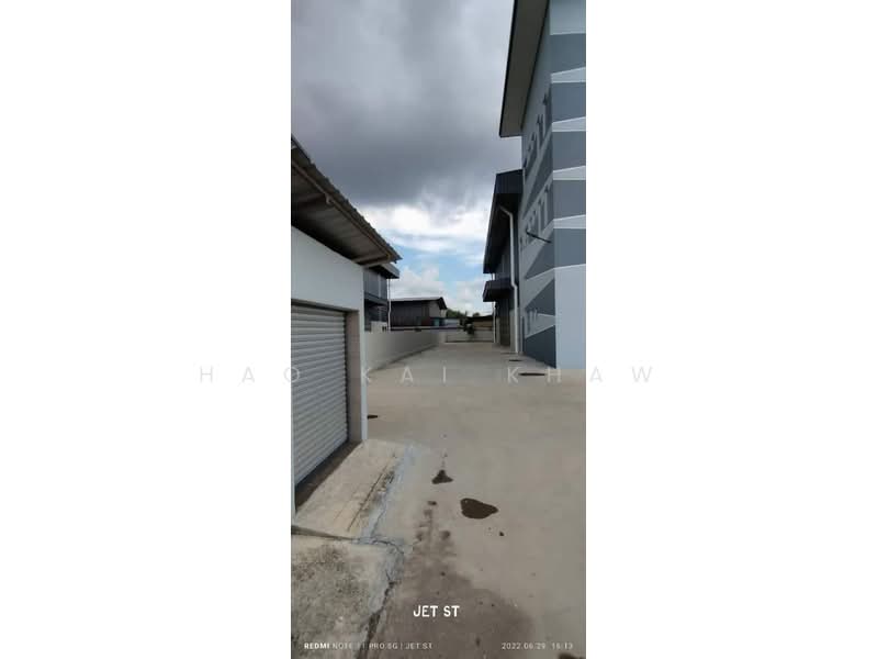 Semi-D Factory for Sale in Kampung Jawa (Shah Alam) - Hao Kai Khaw - Exterior - PropertyGuru.com.my