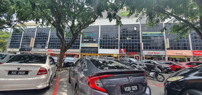 Shop / Office for Rent in Taman Melawati (Ulu Kelang) - Chew . - Exterior - PropertyGuru.com.my