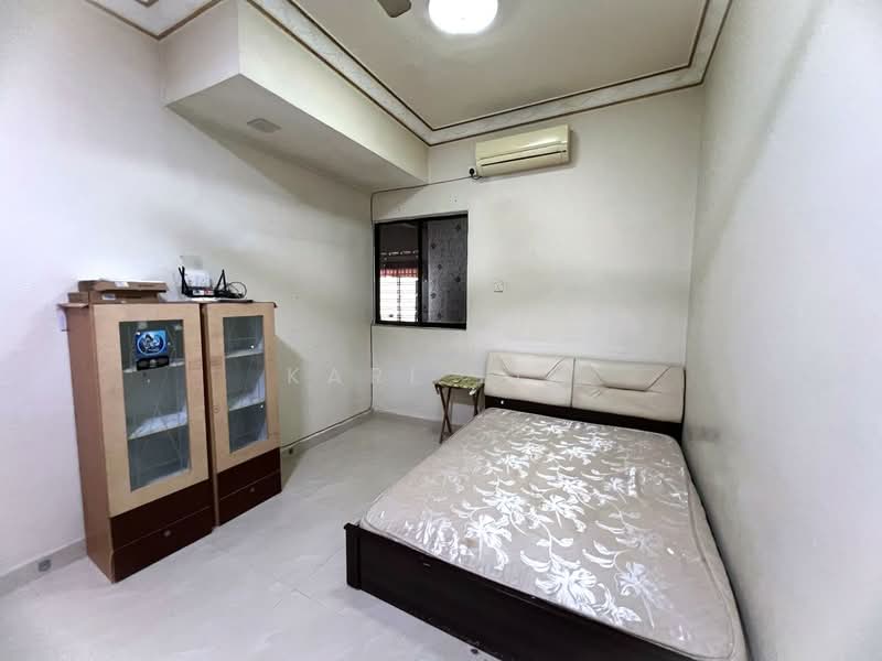 2-storey Terraced House for Sale in Taman Nusa Bestari 2 (Iskandar Puteri (Nusajaya)) - Karl Lim - Bedroom - PropertyGuru.com.my