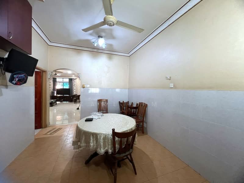 2-storey Terraced House for Sale in Taman Nusa Bestari 2 (Iskandar Puteri (Nusajaya)) - Karl Lim - Dining Room - PropertyGuru.com.my