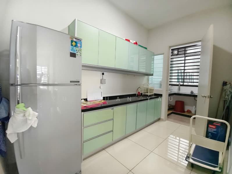 Servis Apartment untuk Dijual di Parkland Residence - Yu Chuan Yau - PropertyGuru.com.my