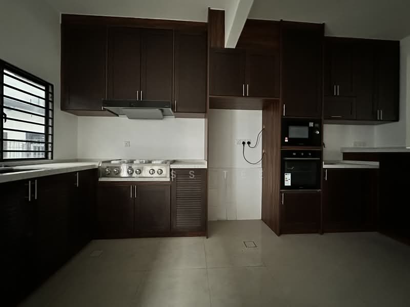 2-storey Terraced House for Sale in Setia Utama (Setia Alam) - Jess Tee - Kitchen - PropertyGuru.com.my