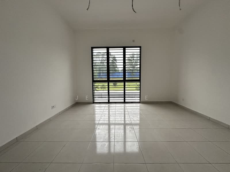 2-storey Terraced House for Sale in Setia Utama (Setia Alam) - Jess Tee - Interior - PropertyGuru.com.my