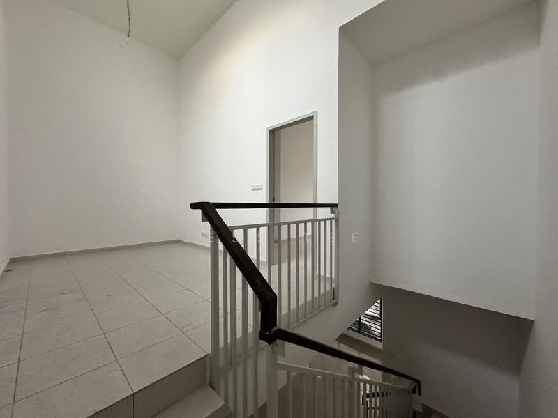 2-storey Terraced House for Sale in Setia Utama (Setia Alam) - Jess Tee - Interior - PropertyGuru.com.my