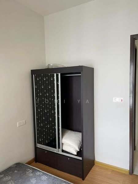 Condominium for Sale at Royal Strand @ Country Garden Danga Bay - Tomi Yap - Bedroom - PropertyGuru.com.my