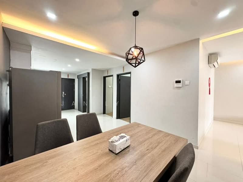 Rumah Teres 1 Tingkat untuk Dijual di Bukit Indah (Iskandar Puteri (Nusajaya)) - Janlly Jong - Dining Room - PropertyGuru.com.my