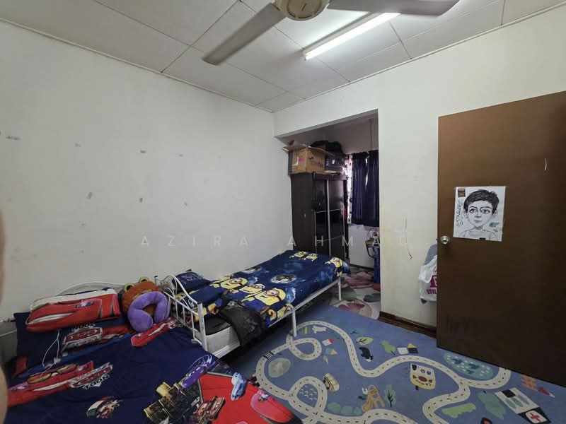 Rumah Teres 2 Tingkat untuk Dijual di Bandar Teknologi Kajang (Kajang) - Azira Ahmad - Bedroom - PropertyGuru.com.my